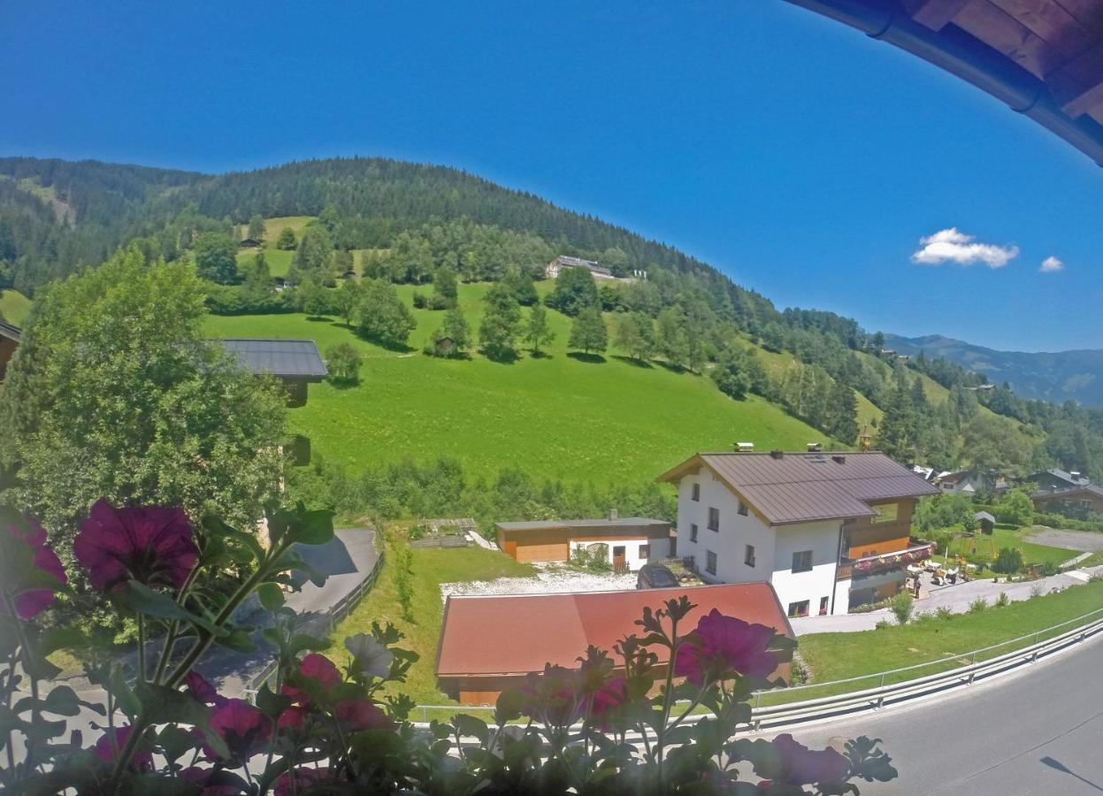 Zimmervermietung Babsy Bed & Breakfast Zell am See Exterior photo